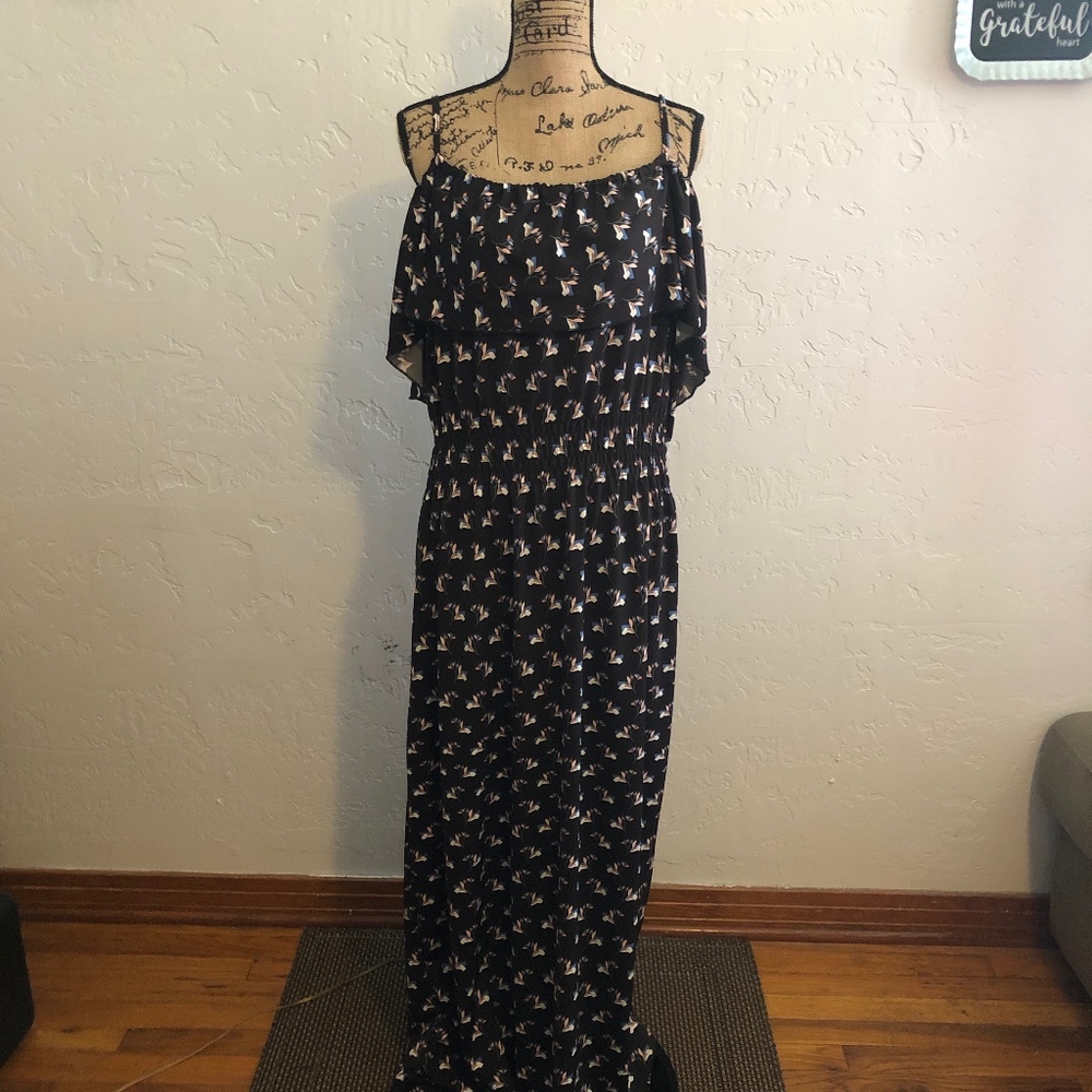 NWT-Bella Berry off shoulder maxi dress, size 2X